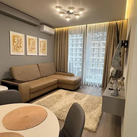 Apartment Parkr Land Elite