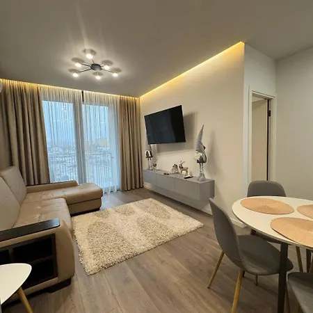 Pakr Land Elite Apartament Użhorod