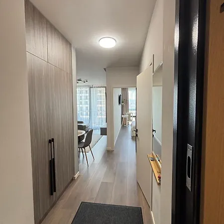 Parkr Land Elite Apartment Uzhhorod